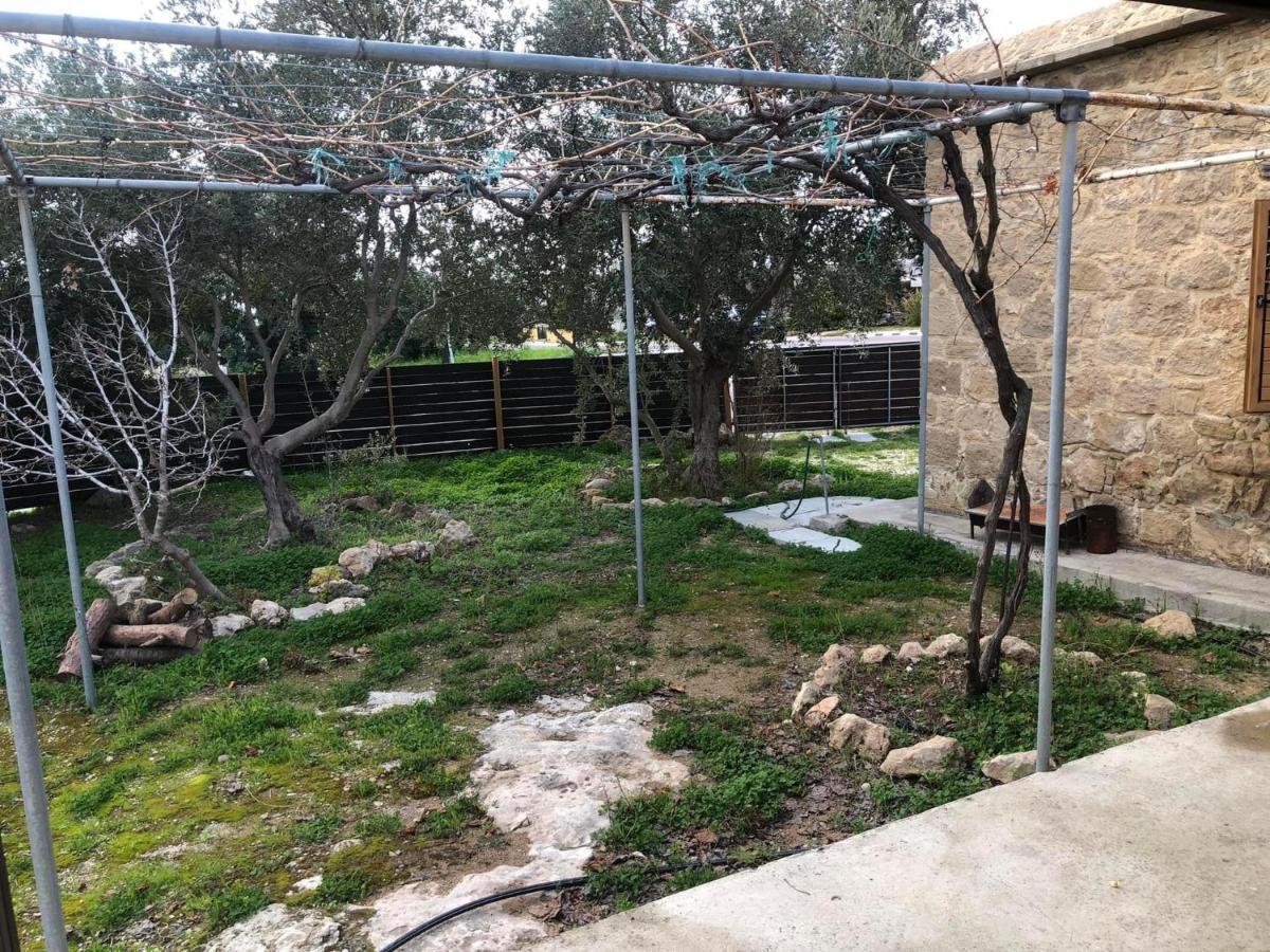 Friendly Villagehouse Paphos Exterior foto